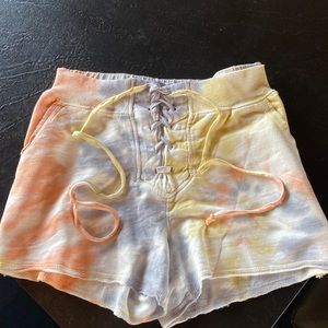 YOUNG FABULOUS & BROKE Tie Dye Cotton Frayed Cuffs Solar Shorts xs